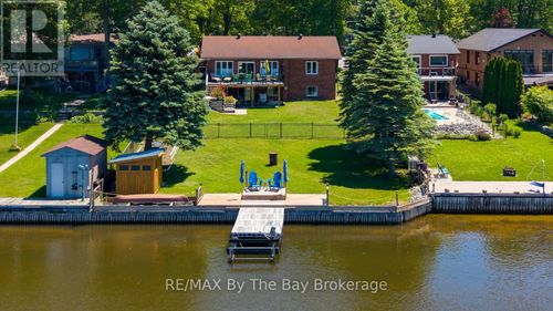 1434 River Road W, Wasaga Beach, ON, L9Z2W5 | Card Image