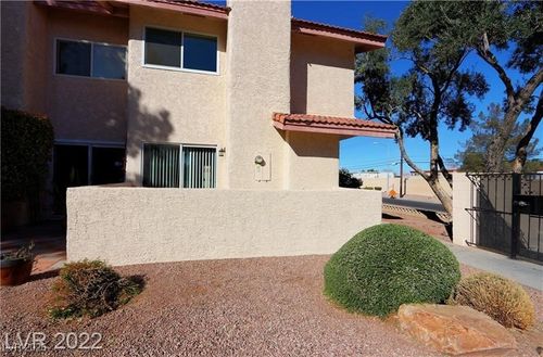 3393 Narod St, Las Vegas, NV, 89121-4252 | Card Image