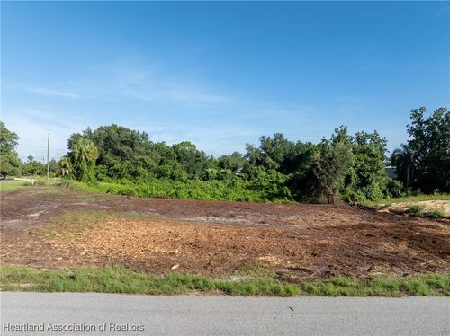 345 E Waterway Ave Nw, LAKE PLACID, FL, 33852-6710 | Card Image