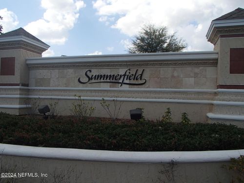 8125 Summer Gate Ct, JACKSONVILLE, FL, 32256-3947 | Card Image