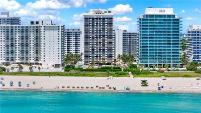 801 - 5757 Collins Ave, Condo with 2 bedrooms, 2 bathrooms and null parking in Miami Beach FL | Image 1