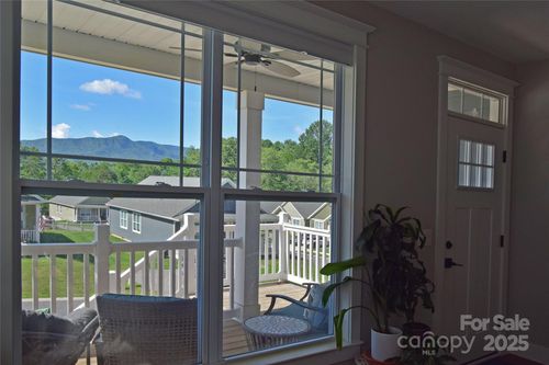 1102 Blueview Dr, Black Mountain, NC, 28711-0646 | Card Image