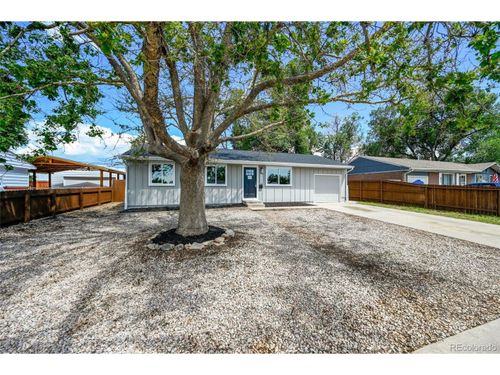 2726 E Bijou St, Colorado Springs, CO, 80909-6107 | Card Image