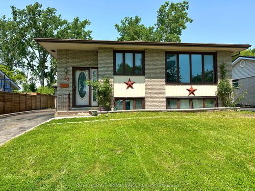 22 Connolly Ave, Trenton, ON, K8V5T4 | Card Image