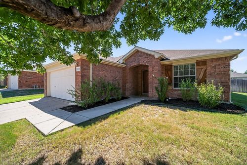 1245 Mountain Peak Dr, Haslet, TX, 76052-4825 | Card Image