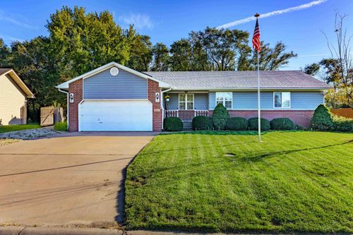 2611 Goldenrod Rd, North Newton, KS, 67117-8038 | Card Image