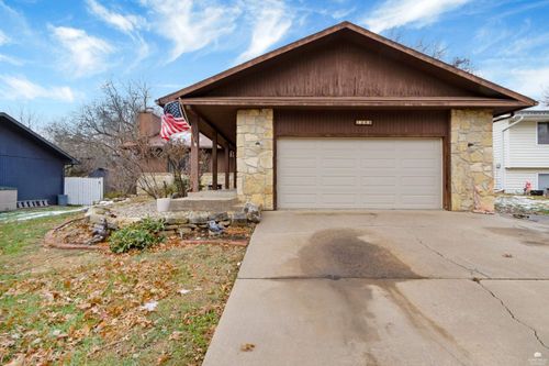 1209 Haas Cir, Manhattan, KS, 66503-2542 | Card Image