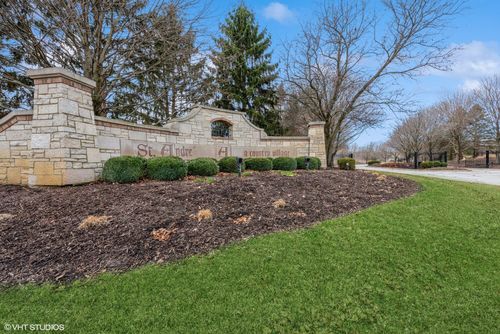 390 Saint Andre Dr, Valparaiso, IN, 46383 | Card Image