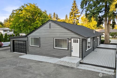 6226 Ne 198th Street, Kenmore, WA, 98028 | Card Image