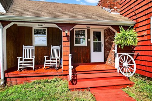 3664 N Main Street Rd, Holley, NY, 14470-9305 | Card Image