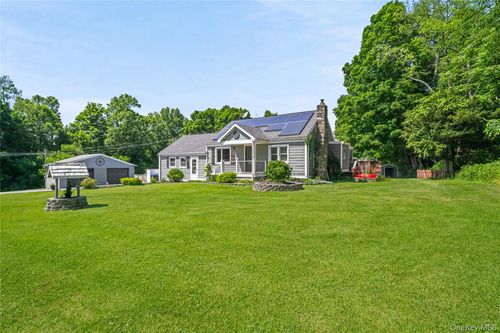 2084 State Route 94, Salisbury Mills, NY, 12577-5417 | Card Image