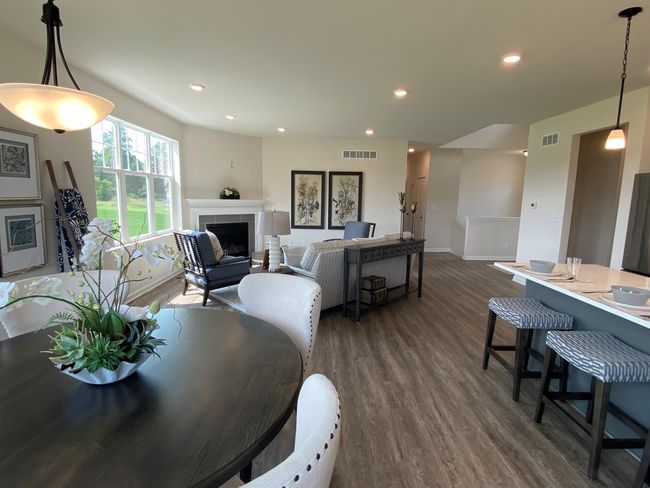 great room | Image 9