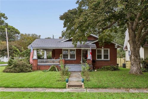 70 Cherry Ave, Hampton, VA, 23661-3142 | Card Image