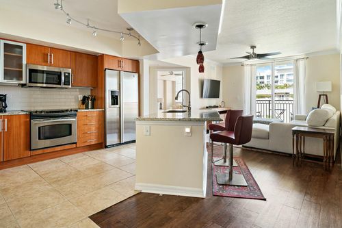 apt-723-600 S Dixie Hwy, West Palm Beach, FL, 33401-5845 | Card Image