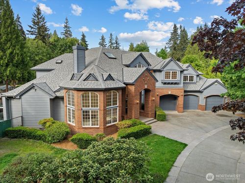 8207 228th Street Se, Woodinville, WA, 98072 | Card Image