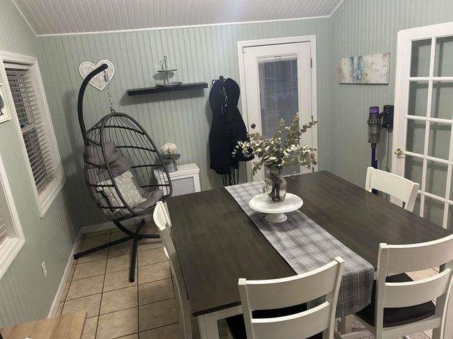 102 Dalton St, House other with 3 bedrooms, 1 bathrooms and null parking in Nashua NH | Image 8