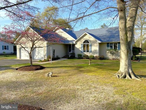7763 Grace Cir, SEAFORD, DE, 19973-4333 | Card Image