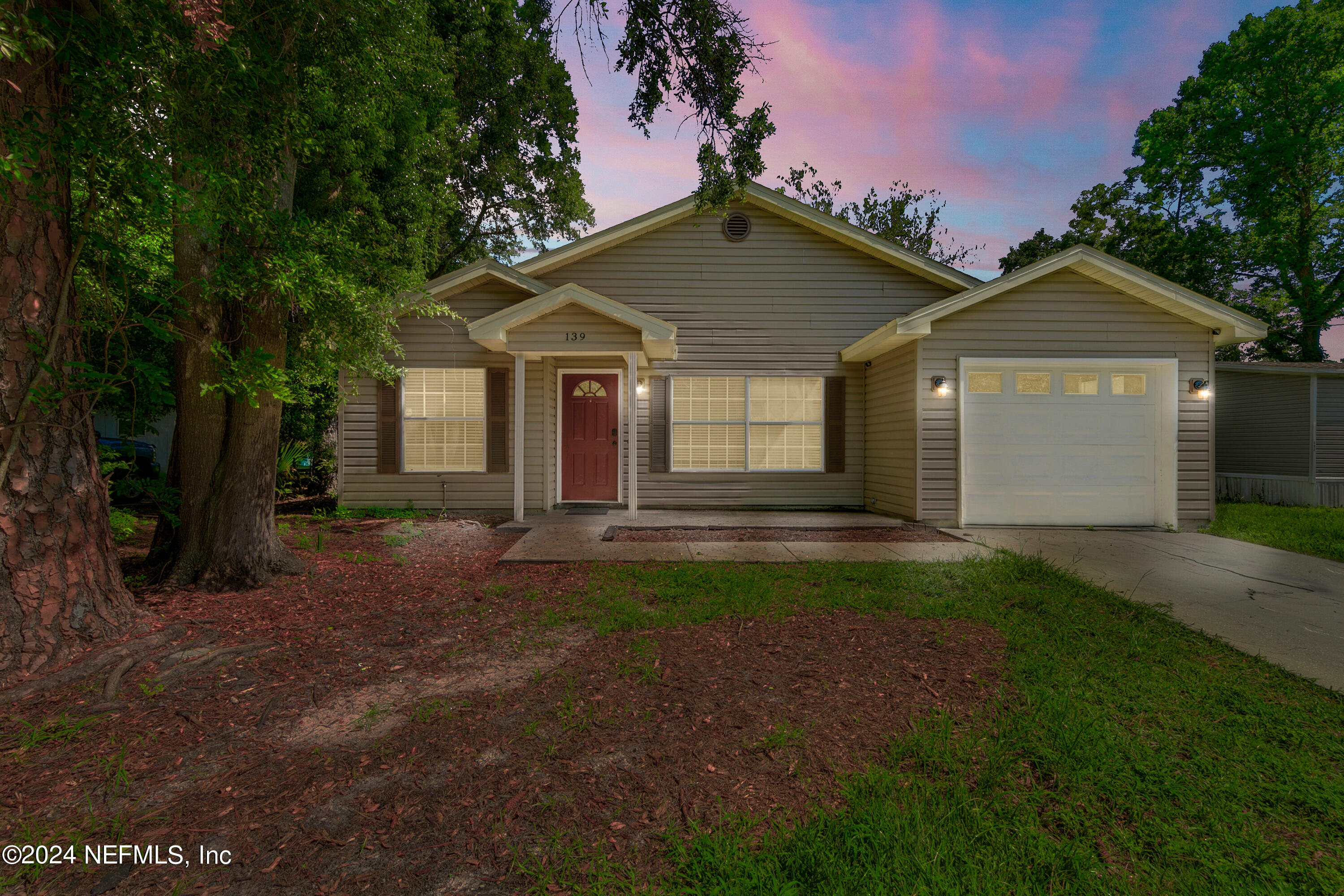 Vernis Ave, Jacksonville, FL 32218