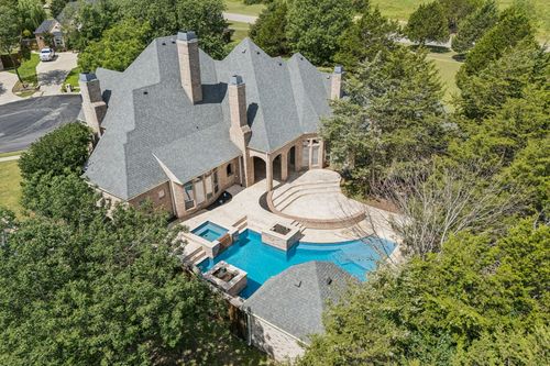 1705 Verdi Ln, Sherman, TX, 75090-7704 | Card Image