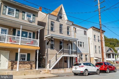 358 Front St, POTTSVILLE, PA, 17901-1253 | Card Image