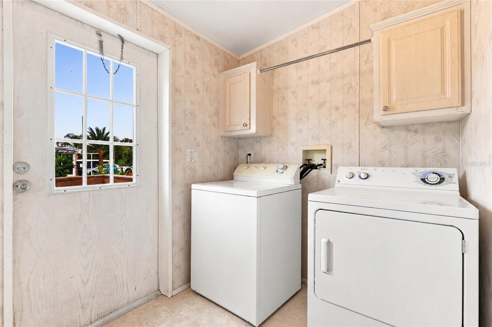 Residential in PUNTA GORDA 4