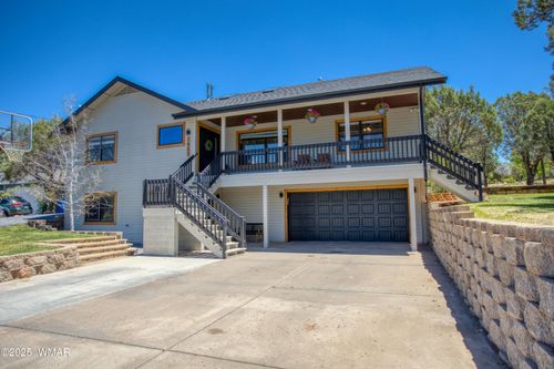 1421 N 36th Dr, Show Low, AZ, 85901-3301 | Card Image