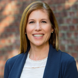 Elizabeth Toth
