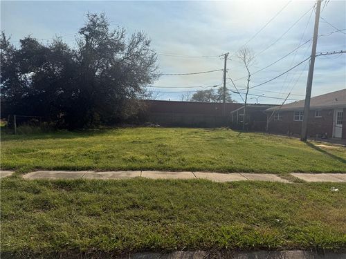 316-318 Lynx Dr, Arabi, LA, 70032-1921 | Card Image