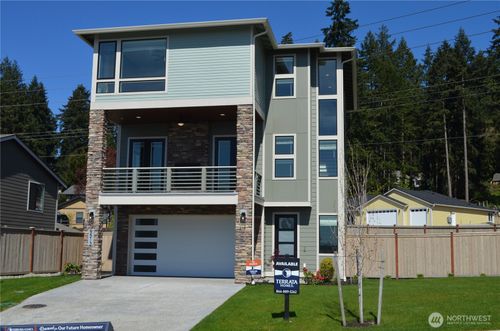 9513 38th St E, Edgewood, WA, 98371-2626 | Card Image
