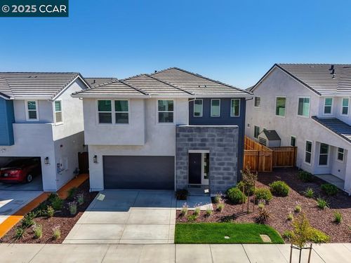 17324 Bushwick Ln, Lathrop, CA, 95330-7944 | Card Image