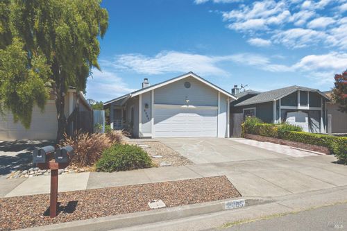 2285 Stanislaus Court, Santa Rosa, CA, 95401 | Card Image