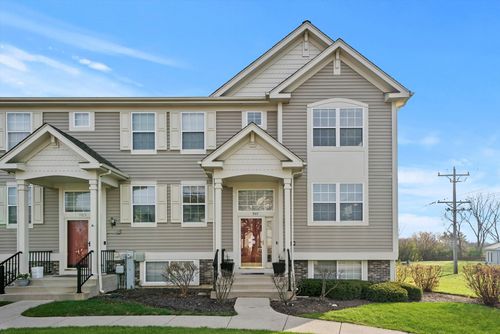 907 Manchester Circle, Grayslake, IL, 60030 | Card Image