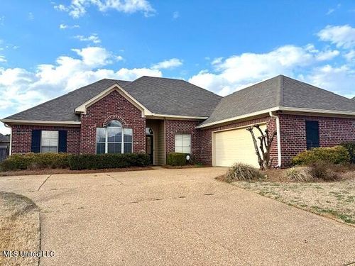 1920 E Ridge Circle, Madison, MS, 39110 | Card Image
