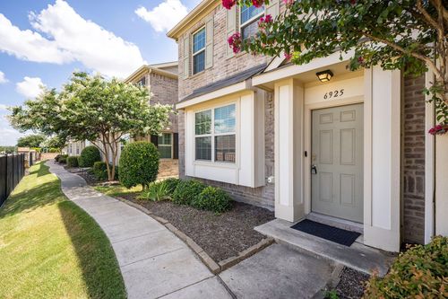 6925 Sandshell Blvd, Fort Worth, TX, 76137-7572 | Card Image