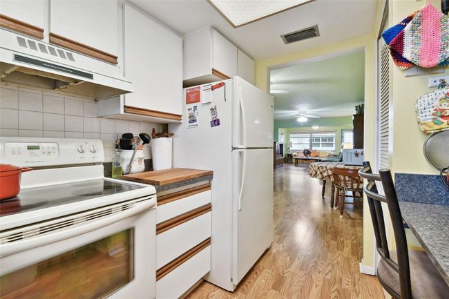 Kitchen | Image 9