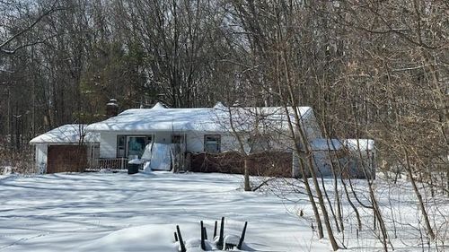 16364 Fish Lake Rd, Holly, MI, 48442-8349 | Card Image