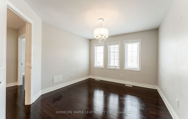 47 Stanton Ave, House other with 5 bedrooms, 4 bathrooms and 2 parking in Woodbridge ON | Image 35