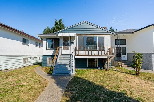 2781 E 54th Ave, Vancouver, BC, V5S1Y1 | Card Image