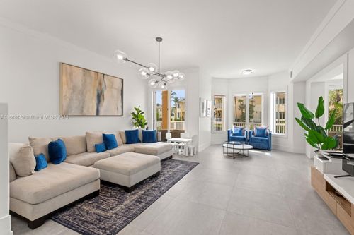 3172 Ne 211th St, Aventura, FL, 33180-3684 | Card Image