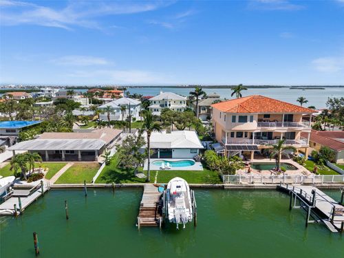 745 123rd Ave, TREASURE ISLAND, FL, 33706-1031 | Card Image