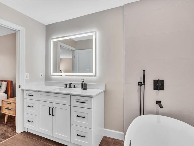 2970 Myrtle Oak Cir, House other with 2 bedrooms, 2 bathrooms and null parking in Davie FL | Image 26
