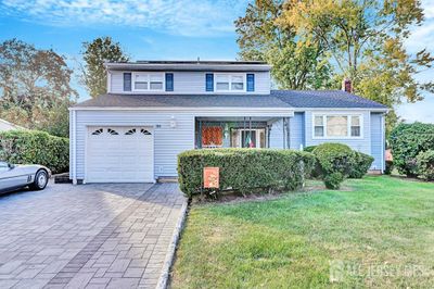 284 Harris Avenue, House other with 3 bedrooms, 2 bathrooms and null parking in Middlesex NJ | Image 1