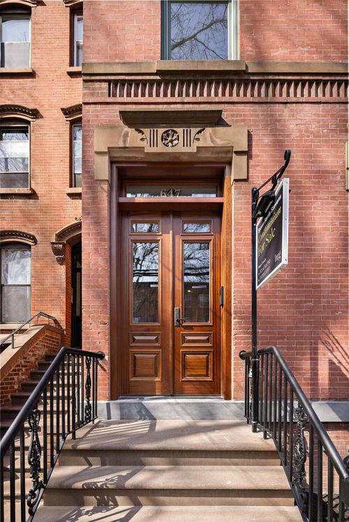 apt-2-647 Jersey Ave, Jersey City, NJ, 07302-2042 | Card Image