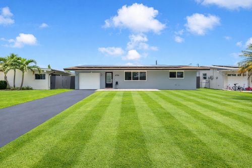 8781 Nw 15th St, Pembroke Pines, FL, 33024-4731 | Card Image