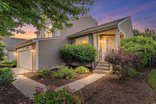 25880 W Brooks Farm Rd, Round Lake, IL, 60073-3496 | Card Image