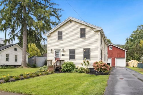 32 Grove St, Moravia, NY, 13118 | Card Image