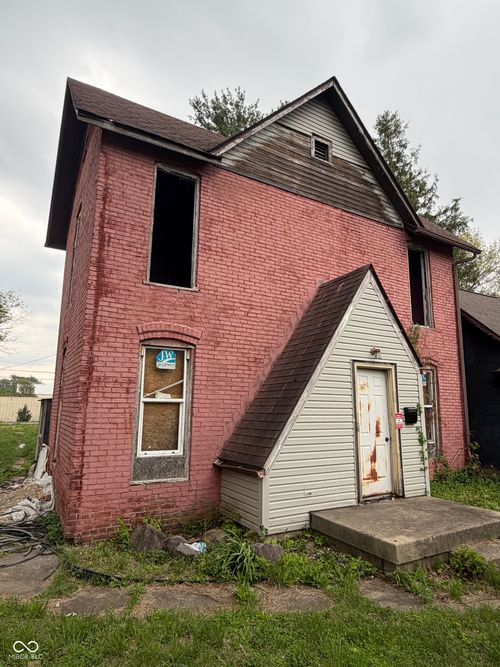 2922 Pearl St, Anderson, IN, 46016-5360 | Card Image