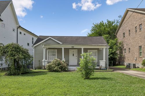 557 Moore Ave, Nashville, TN, 37203-5322 | Card Image
