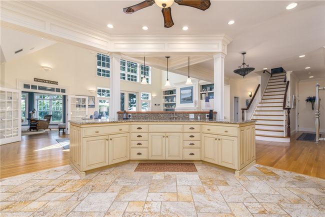 75 Roger Williams Dr, House other with 4 bedrooms, 4 bathrooms and 6 parking in North Kingstown RI | Image 8
