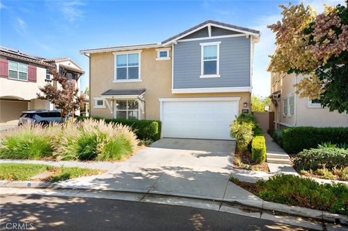 13803 La Pradera Way, Eastvale, CA, 92880-6419 | Card Image